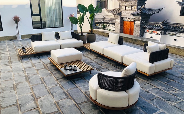 How to Select Patio Furniture?